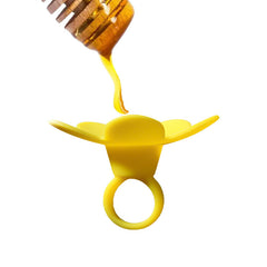 Ring shape wearable small bird hummingbird bird feeder Personalized feeder pet supplies